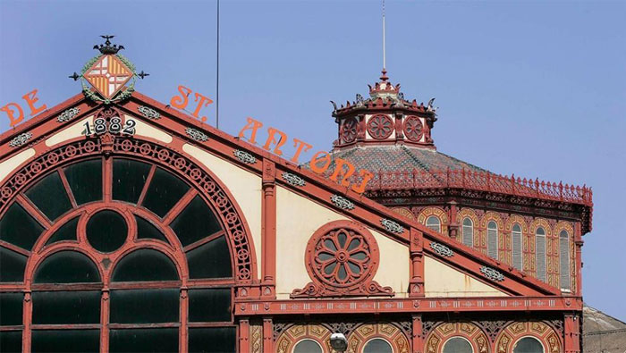 El emblemático Mercado de Sant Antoni de Barcelona ha abierto de nuevo sus puertas tras 9 años de rehabilitación 1